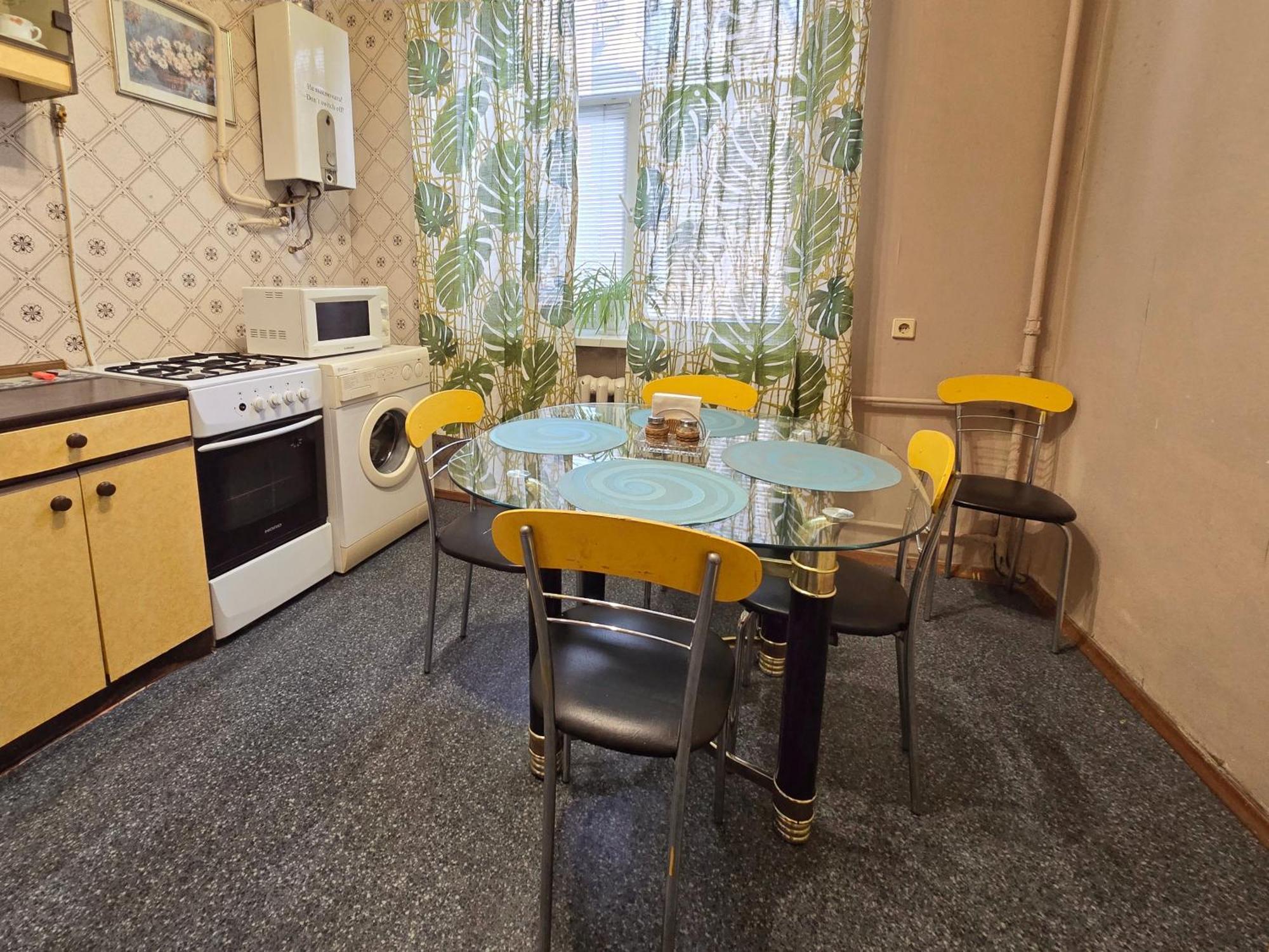 Home Hotel Apartments On Lva Tolstogo Kiev Eksteriør billede